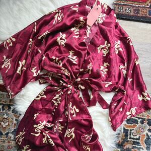 Vintage "Dynasty" Robe - One Size